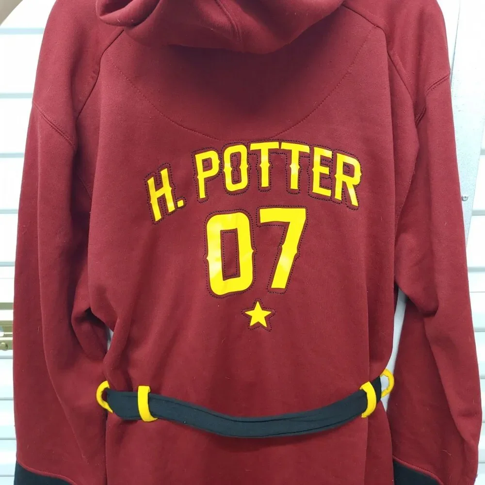 Harry Potter Gryffindor Quidditch Bath Robe - Red Fleece Hooded L/XL - USED
